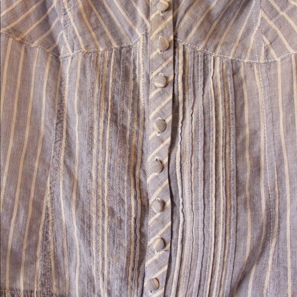 Guess blue and white buttoned top - Picture 2 of 4